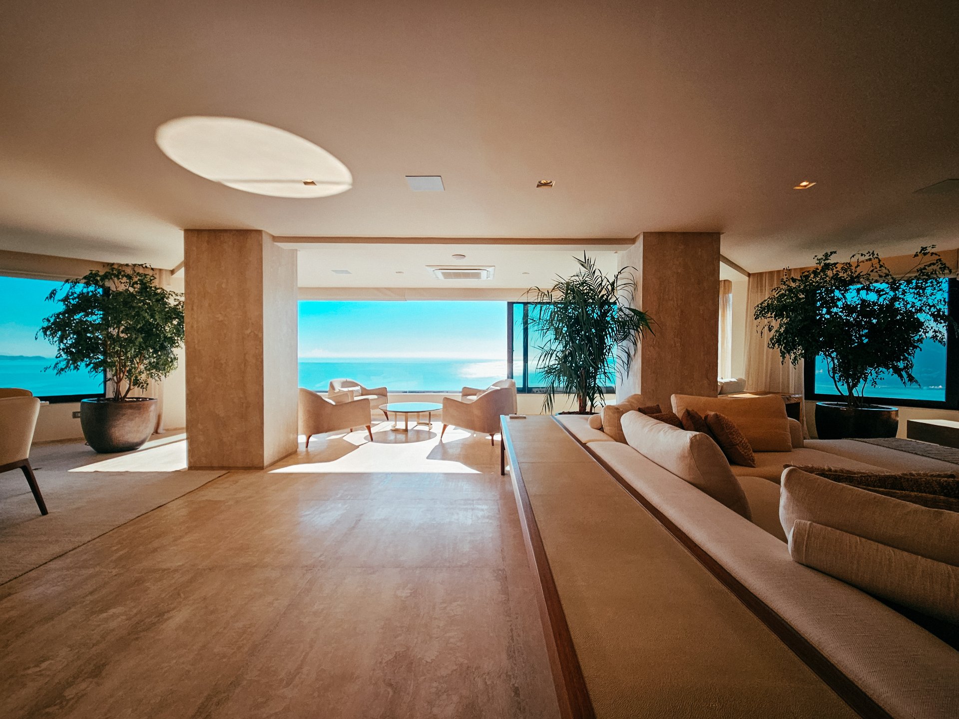 cobertura-salvador-dali-luxo-exclusividade-frente-mar-balneario-camboriu-oppo-imoveis-1-cd91dce2-f971-4f45-8ce9-10879ea47d1d.jpg