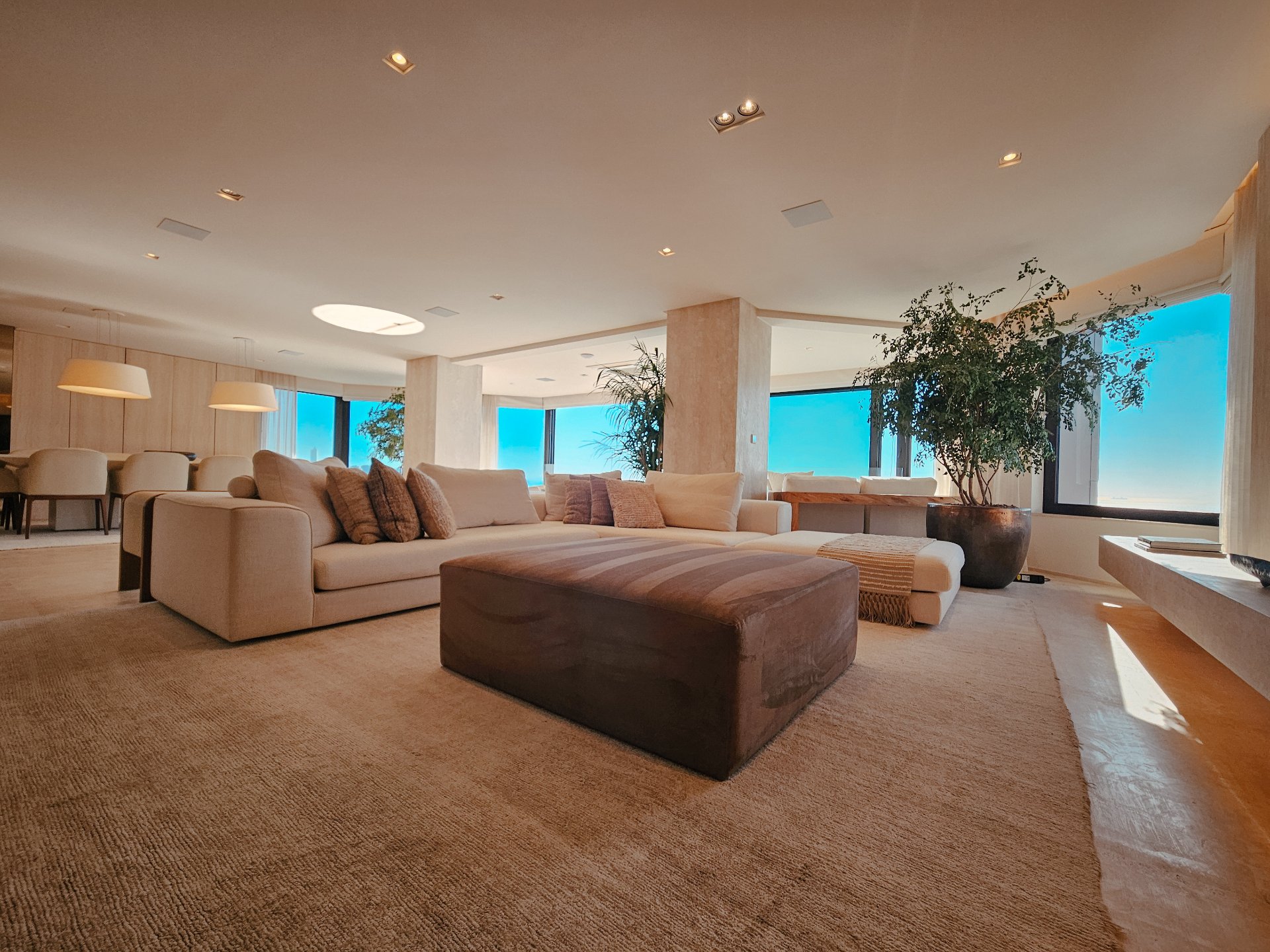 cobertura-salvador-dali-luxo-exclusividade-frente-mar-balneario-camboriu-oppo-imoveis-9-90d2046c-e1a0-4b0f-a207-9c600251be42.jpg