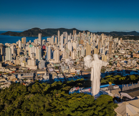 Os bairros mais seguros de Balneário Camboriú para famílias